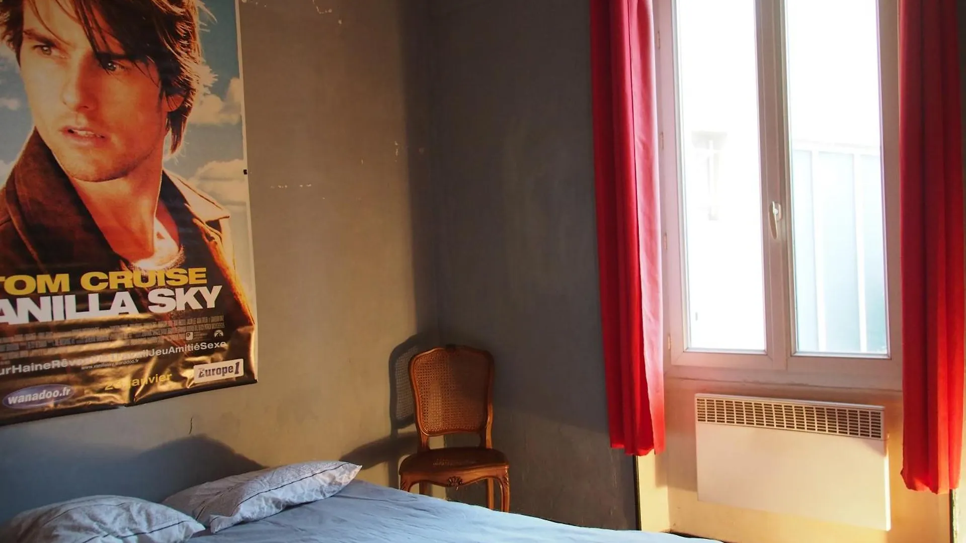 Chambre Narnia Dans Maison, Salle De Bain Et Sejour A Partager Marsilya 0*,  Fransa
